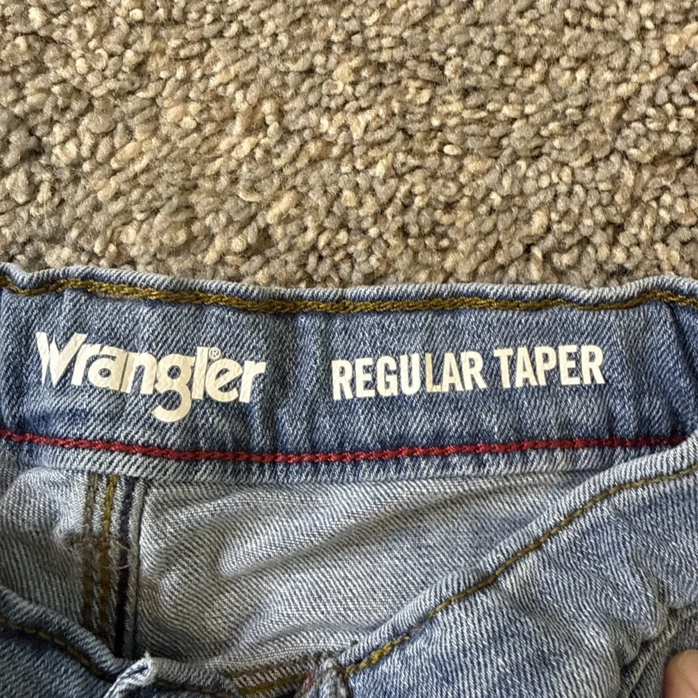 Wrangler Boys Regular Taper‎ Jeans Blue Pockets Size 8 Slim